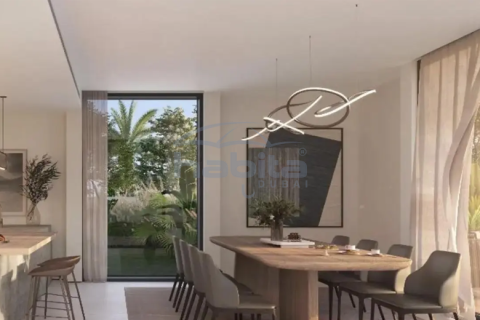 Купить таунхаус в Dubai Land, Дубай: 4 спальни, 252м², № 7680 - фото 6