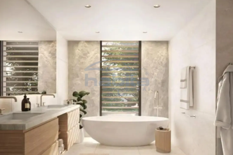 Купить таунхаус в Dubai Land, Дубай: 4 спальни, 252м², № 7680 - фото 3