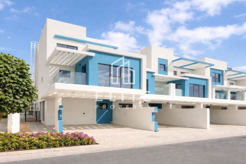 تاون هاوس في Damac Lagoons, دبي 5 غرف نوم , 297 م² رقم 121353 - صورة 3