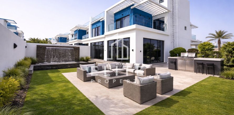 Таунхаус в Damac Lagoons, Дубай, 5 спален, 297м², № 121353