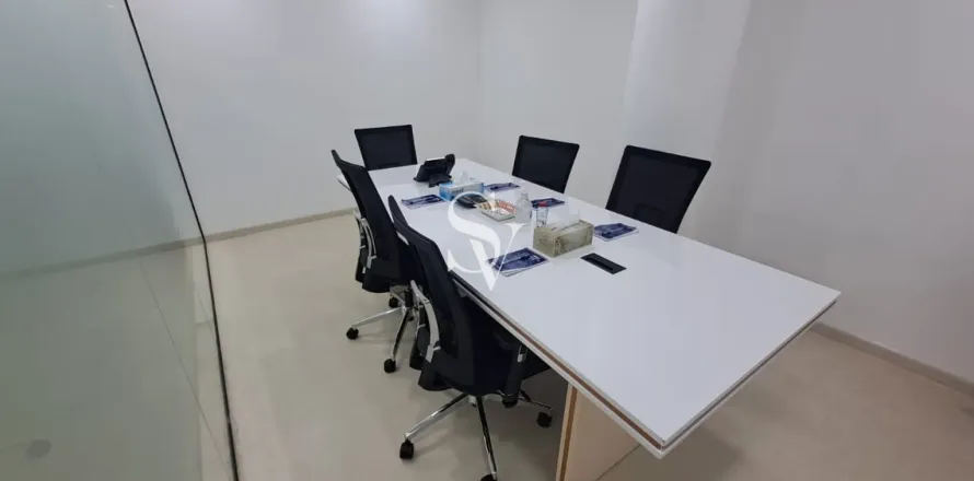 Oficina en Business Bay, Dubai, 87 m², № 68160