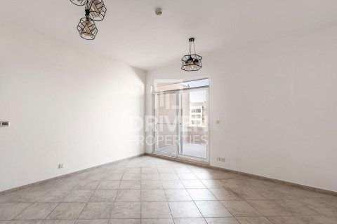 Apartamento en Motor City, Dubai, 2 dormitorios, 143 m², № 20409 - foto 8