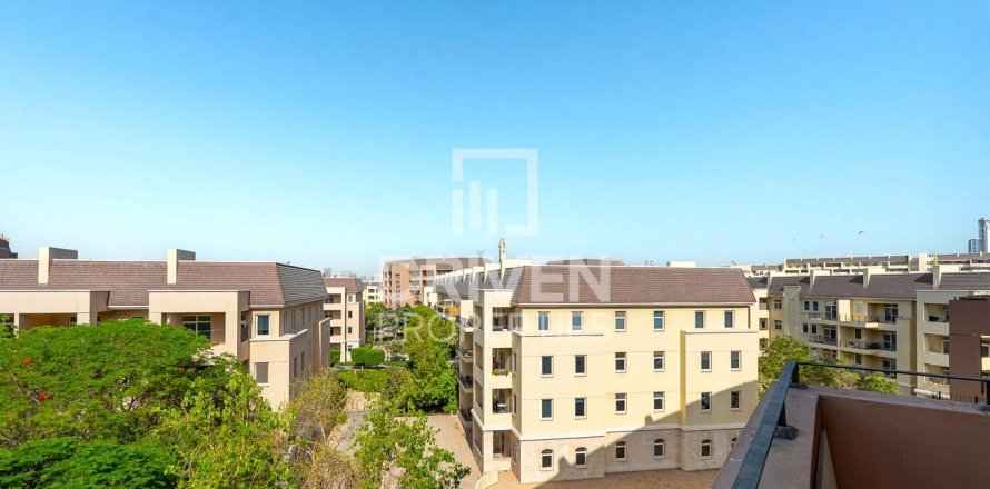 Apartamento en Motor City, Dubai, 2 dormitorios, 143 m², № 20409