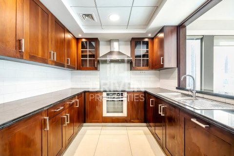 Apartment in 29 Burj Boulevard, Downtown Dubai (Downtown Burj Dubai), Dubai 2 bedrooms, 119 sq.m. № 20399 - photo 10