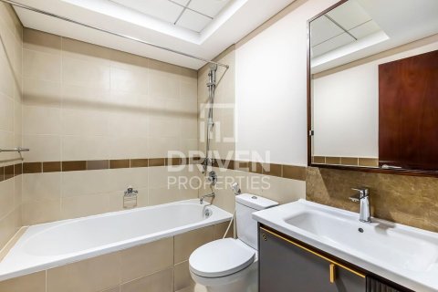 Apartment in 29 Burj Boulevard, Downtown Dubai (Downtown Burj Dubai), Dubai 2 bedrooms, 119 sq.m. № 20399 - photo 6