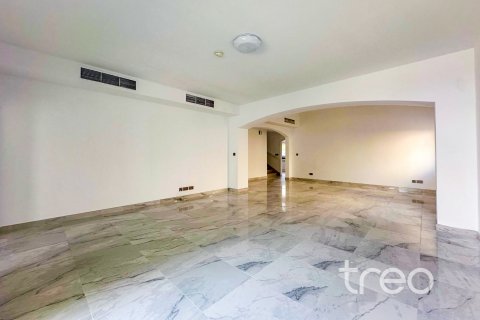Villa in Meadows 1, Meadows, Dubai 4 bedrooms, 320.24 sq.m. № 119725 - photo 5