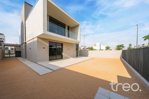 Villa in Arabian Ranches 3, Dubai 4 bedrooms, 383.5 sq.m. № 119724