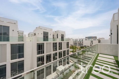 Townhouse in Al Barari, Dubai 4 bedrooms, 459.22 sq.m. № 119728 - photo 24