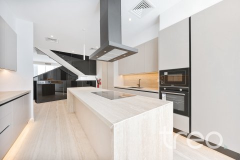 Townhouse in Al Barari, Dubai 4 bedrooms, 459.22 sq.m. № 119728 - photo 8