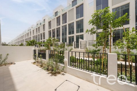 Townhouse in Al Barari, Dubai 4 bedrooms, 459.22 sq.m. № 119728