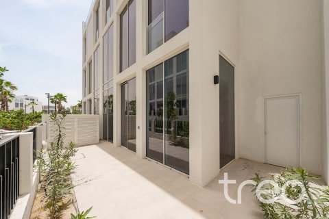 Townhouse in Al Barari, Dubai 4 bedrooms, 459.22 sq.m. № 119728 - photo 21