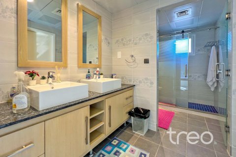 Villa en Meadows, Dubai, 4 dormitorios, 373.28 m², № 119726 - foto 15