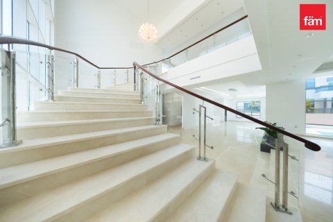 Villa en Al Barsha, Dubai, 5 dormitorios, 979.2 m², № 118717 - foto 3