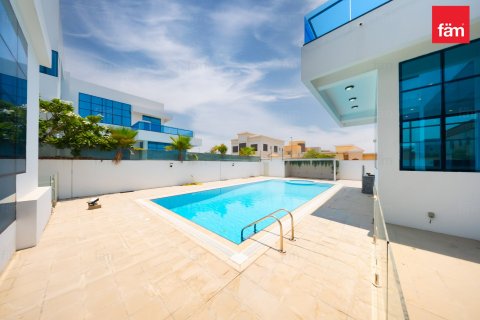 Villa en Al Barsha, Dubai, 5 dormitorios, 979.2 m², № 118717