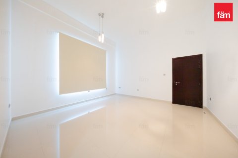Villa en Al Barsha, Dubai, 5 dormitorios, 979.2 m², № 118717 - foto 21