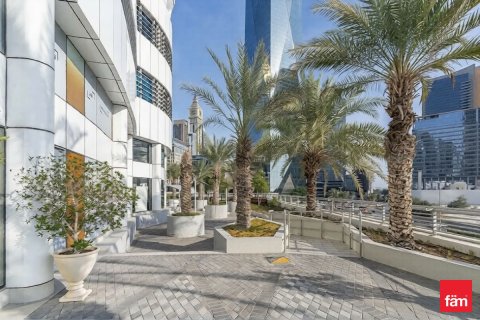 Снять в аренду магазин в DIFC, Дубай: 58.5м², № 110079 - фото 3