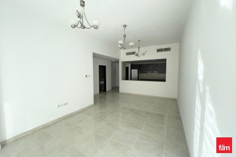 Apartamento en Mirdif, Dubai, 3 dormitorios, 134.6 m², № 110076