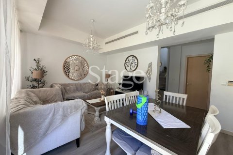 Villa en Mira Oasis, Reem, Dubai, 3 dormitorios, 232 m², № 122236 - foto 5