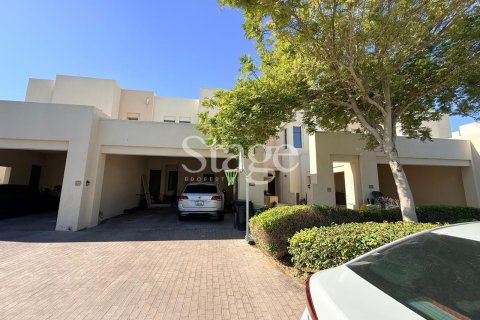 Villa en Mira Oasis, Reem, Dubai, 3 dormitorios, 232 m², № 122236 - foto 12