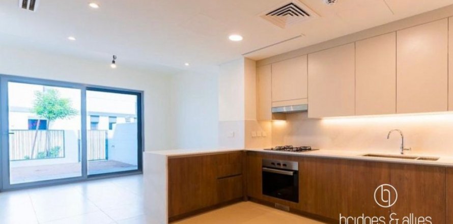 Villa en Tilal Al Ghaf, Dubai, 3 dormitorios, 140 m², № 83979