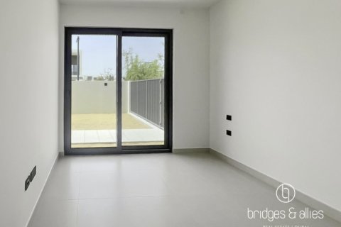 Villa en Tilal Al Ghaf, Dubai, 4 dormitorios, 144 m², № 83981 - foto 22