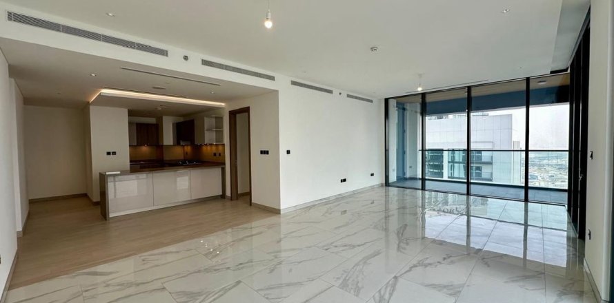 Apartment in Dubai 4 bedrooms, 218.7 sq.m. № 109855