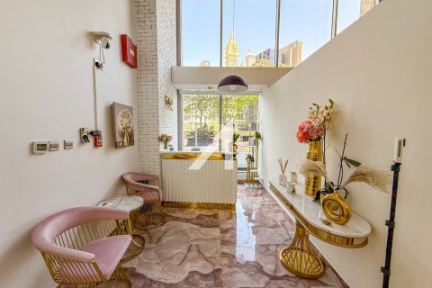 Shop in Dubai 143.8 sq.m. № 50292 - photo 4