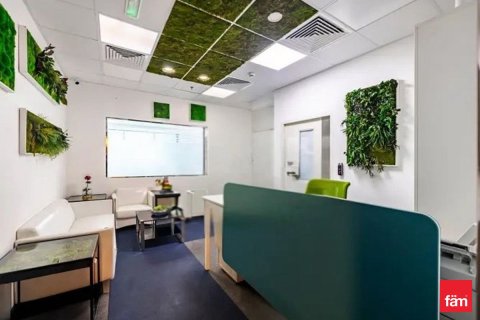 Bureau à Business Bay, Dubai, 70.4 m², № 69488 - photo 10