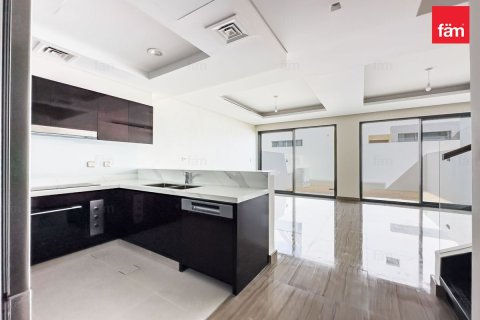 Maison de ville à Dubai, 3 chambres, 138 m², № 69490 - photo 12