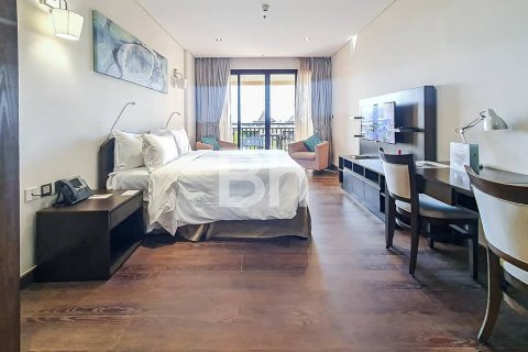 Apartment in Palm Jumeirah, Dubai 50 sq.m. № 21455 - photo 3