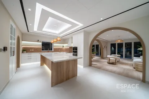 Купить виллу в Арабиан Ранчес, Дубай: 6 спален, 520м², № 78157 - фото 6