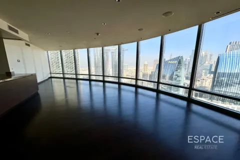 Apartamento en Downtown Dubai (Downtown Burj Dubai), Dubai, 3 dormitorios, 217 m², № 78168 - foto 2