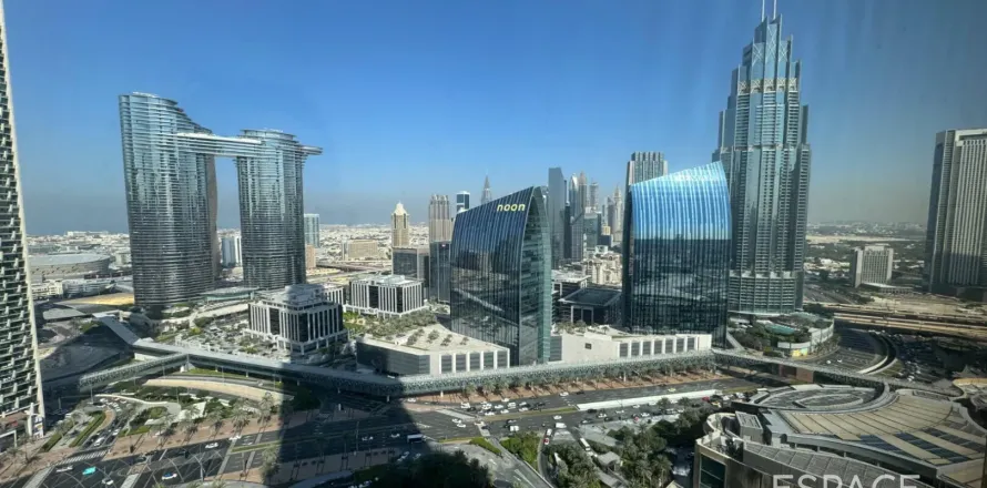 Apartamento en Downtown Dubai (Downtown Burj Dubai), Dubai, 3 dormitorios, 217 m², № 78168