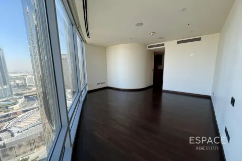 Apartamento en Downtown Dubai (Downtown Burj Dubai), Dubai, 3 dormitorios, 217 m², № 78168 - foto 4