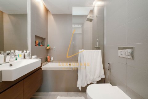 Apartamento en Al Wasl, Dubai, 1 dormitorio, 91 m², № 115726 - foto 13