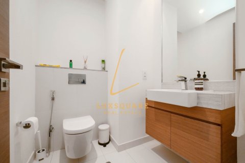 Apartamento en Al Wasl, Dubai, 1 dormitorio, 91 m², № 115726 - foto 16