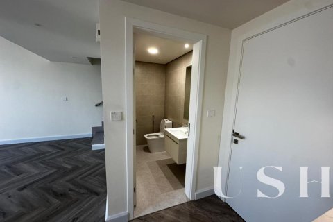 Townhouse in Dubai Land, Dubai 2 bedrooms, 106 sq.m. № 39703 - photo 11