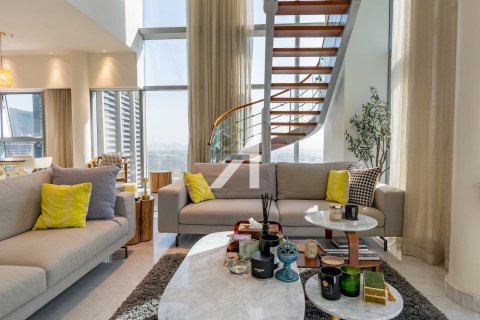 Apartment in Central Park Tower, DIFC, Dubai 2 bedrooms, 166 sq.m. № 92991 - photo 15