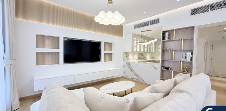 Apartamento en Old Town, Dubai, 2 dormitorios, 122 m², № 79280