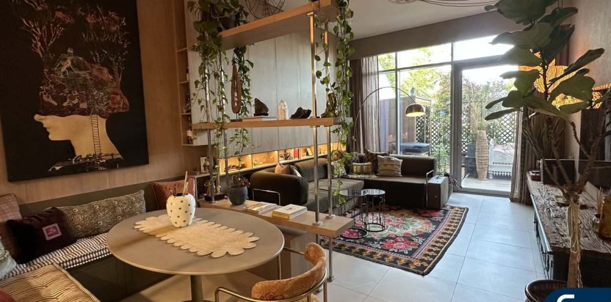 Apartment in Al Safa, Dubai 1 bedroom, 112 sq.m. № 79276