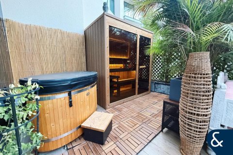 Apartment in Al Safa, Dubai 1 bedroom, 112 sq.m. № 79276 - photo 2