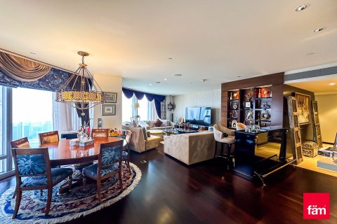 Apartamento en Downtown Dubai (Downtown Burj Dubai), Dubai, 2 dormitorios, 175.4 m², № 8942 - foto 5