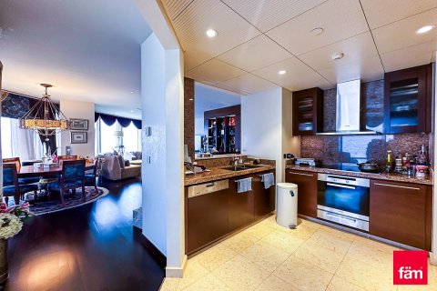 Apartamento en Downtown Dubai (Downtown Burj Dubai), Dubai, 2 dormitorios, 175.4 m², № 8942 - foto 12