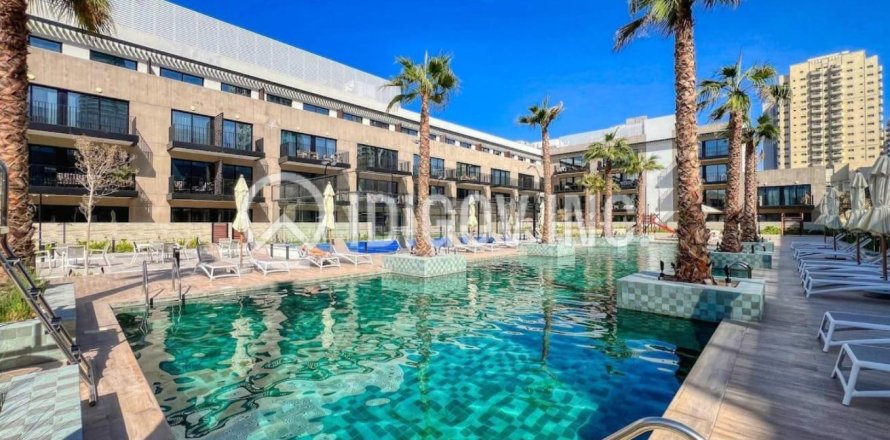 Apartment in Jumeirah Village Circle, Dubai 1 bedroom, 89 sq.m. № 38569