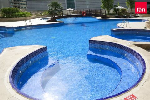 Apartment in Dubai Marina, Dubai 4 bedrooms, 227.6 sq.m. № 96159 - photo 16