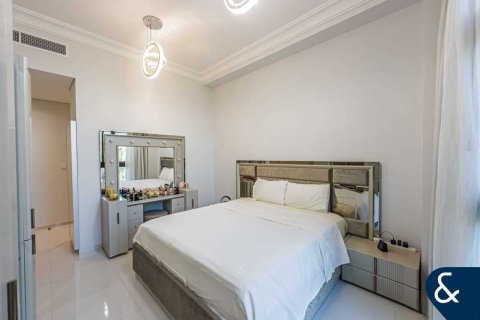 Adosado en DAMAC Hills (Akoya by DAMAC), Dubai, 3 dormitorios, 239 m², № 74645 - foto 2