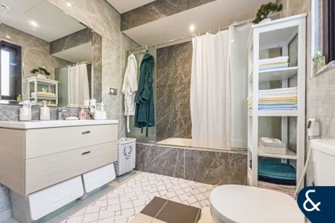 Adosado en DAMAC Hills (Akoya by DAMAC), Dubai, 3 dormitorios, 239 m², № 74645 - foto 4