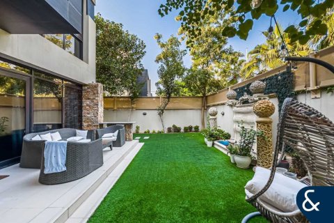 Adosado en DAMAC Hills (Akoya by DAMAC), Dubai, 3 dormitorios, 239 m², № 74645 - foto 25