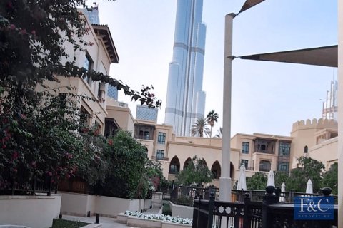 Appartement à Downtown Dubai (Downtown Burj Dubai), Dubai, 2 chambres, 135 m², № 103818 - photo 2