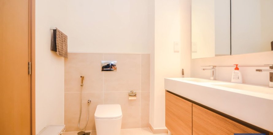 Appartement à Dubai Creek Harbour (The Lagoons), Dubai, 2 chambres, 100 m², № 103815